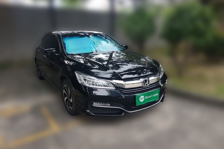 Used Honda Accord 2016 2.4L Luxury Edition Front Right 45 Deg