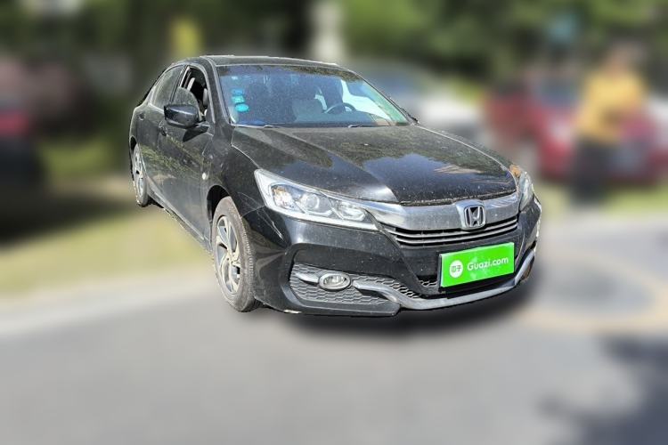 Used Honda Accord 2016 2.0L Comfort Edition Front Right 45 Deg