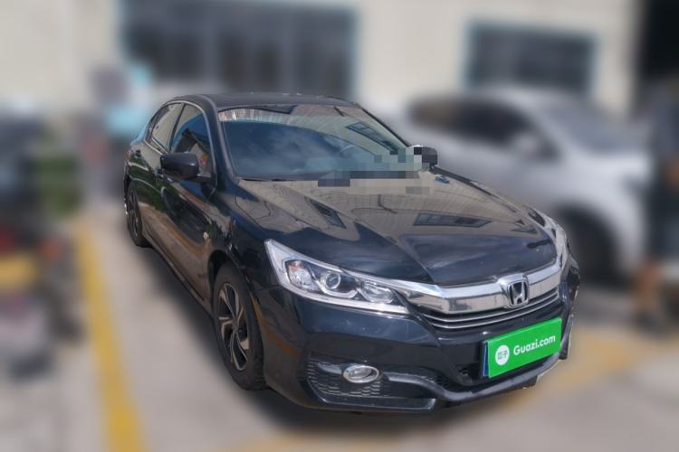 Used Honda Accord 2016 2.0L Comfort Edition Front Right 45 Deg