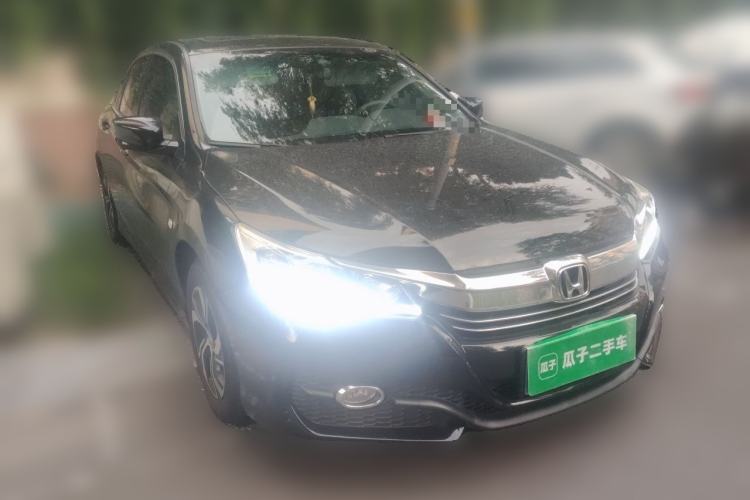 Used Honda Accord 2016 2.0L Comfort Edition Front Right 45 Deg