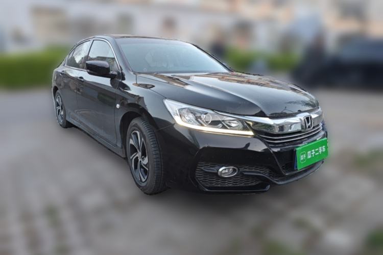 Used Honda Accord 2016 2.0L Elite Edition Front Right 45 Deg
