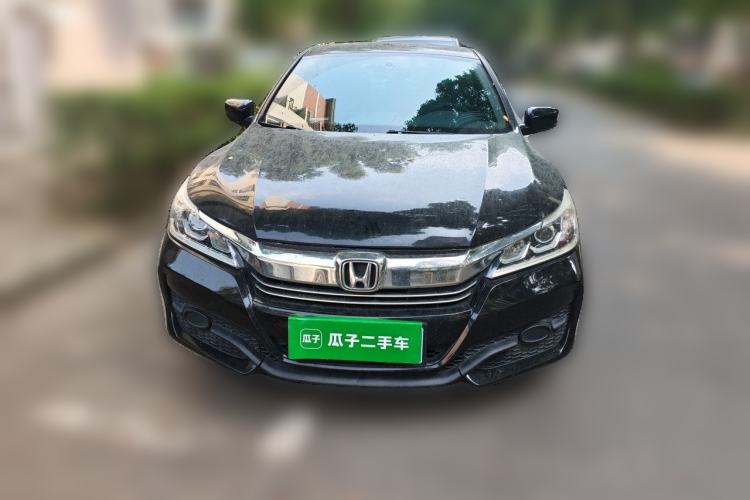 Used Honda Accord 2016 2.0L Comfort Edition Front