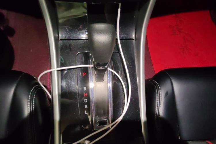 Used Honda Accord 2016 2.0L Comfort Edition Gear Lever