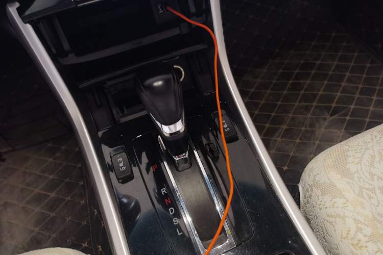 Used Honda Accord 2016 2.0L Elite Edition Gear Lever