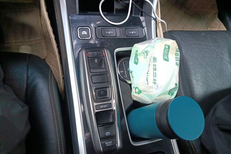 Used Honda Accord 2016 Hybrid 2.0L Rui Ling Edition Gear Lever