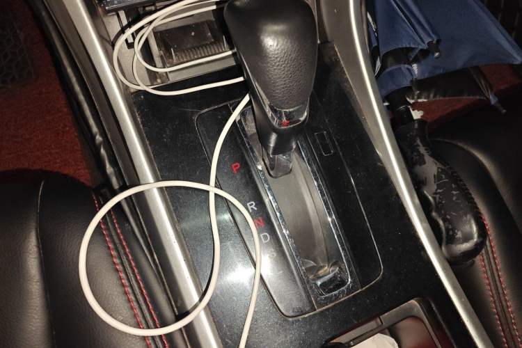 Used Honda Accord 2016 2.0L Comfort Edition Gear Lever