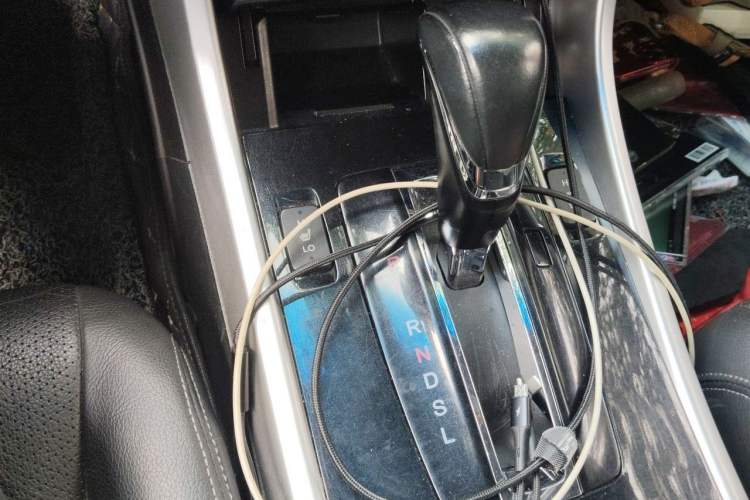 Used Honda Accord 2016 2.0L Elite Edition Gear Lever