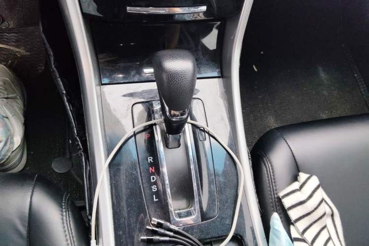 Used Honda Accord 2016 2.0L Comfort Edition Gear Lever