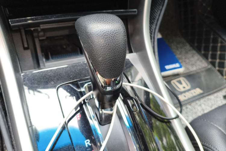Used Honda Accord 2016 2.0L Comfort Edition Gear Lever
