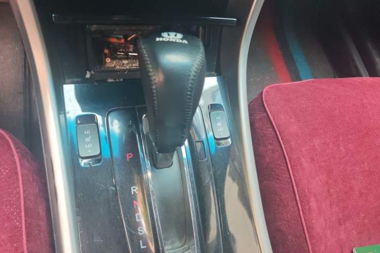 Used Honda Accord 2016 2.0L Elite Edition Gear Lever