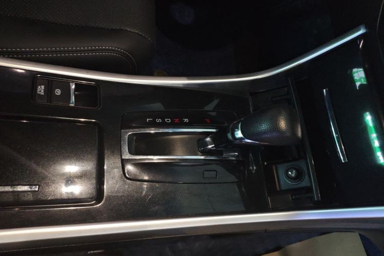 Used Honda Accord 2016 2.0L Comfort Edition Gear Lever
