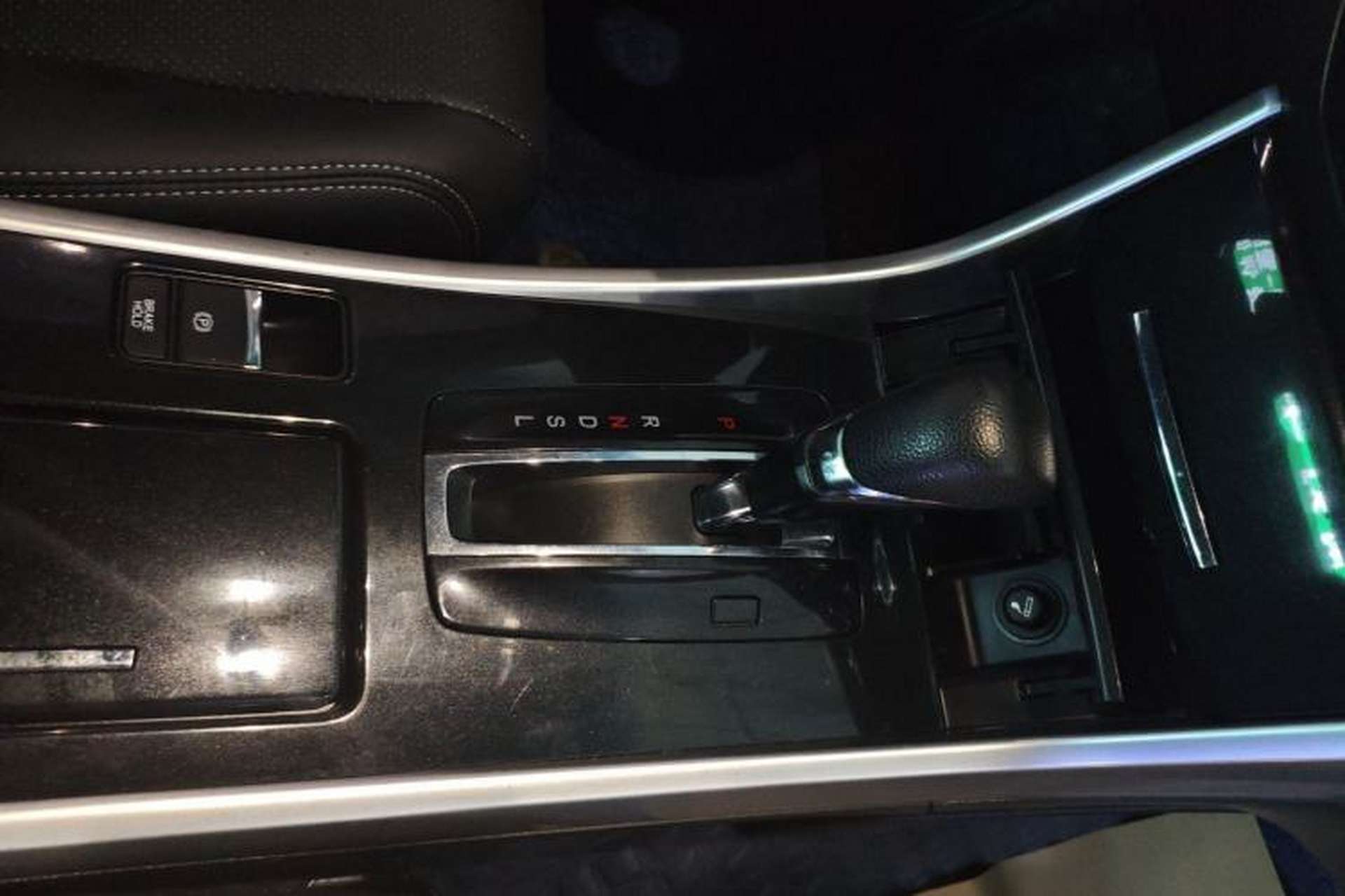 Used Honda Accord 2016 2.0L Comfort Edition Gear Lever
