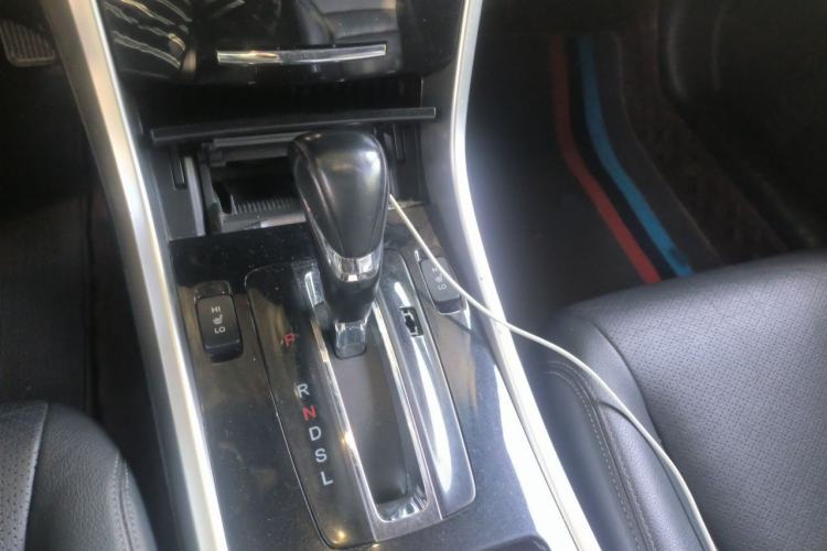 Used Honda Accord 2016 2.0L Elite Edition Gear Lever