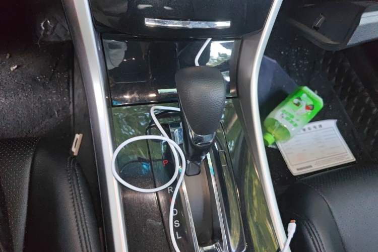 Used Honda Accord 2016 2.0L Comfort Edition Gear Lever