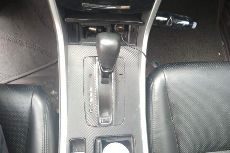 Used Honda Accord 2016 2.0L Comfort Edition Gear Lever