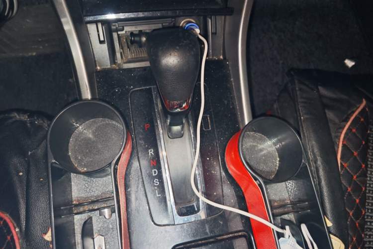 Used Honda Accord 2016 2.0L Comfort Edition Gear Lever