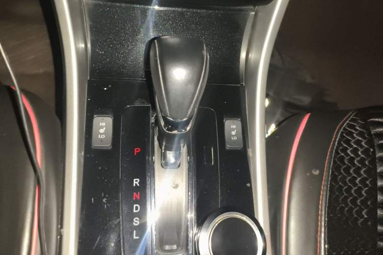 Used Honda Accord 2016 2.0L Elite Edition Gear Lever