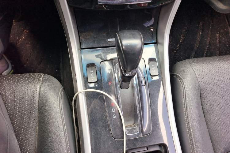 Used Honda Accord 2016 2.4L Zhi Rui Edition Gear Lever