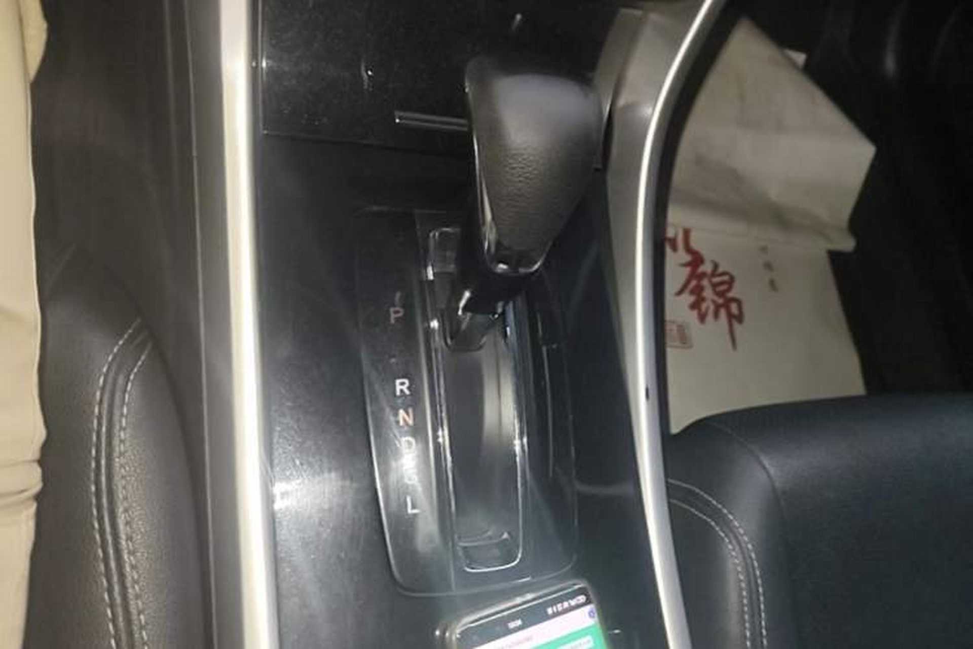 Used Honda Accord 2016 2.0L Comfort Edition Gear Lever