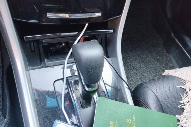Used Honda Accord 2016 2.0L Comfort Edition Gear Lever
