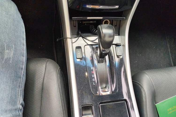 Used Honda Accord 2016 2.0L Elite Edition Gear Lever