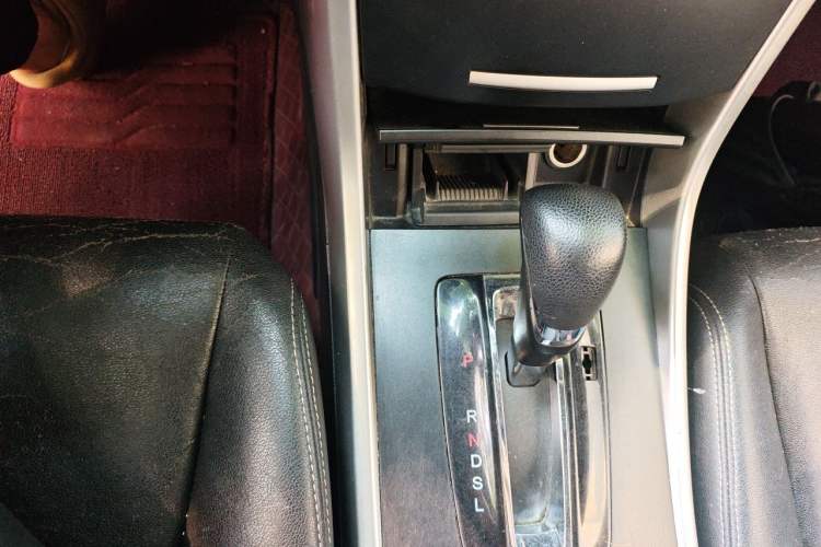 Used Honda Accord 2016 2.0L Comfort Edition Gear Lever