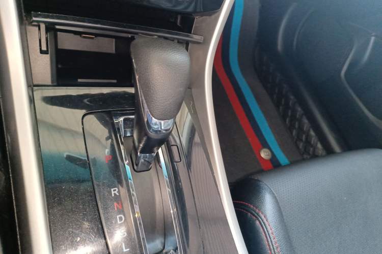 Used Honda Accord 2016 2.0L Comfort Edition Gear Lever