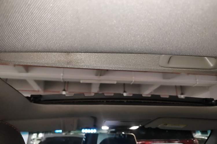 Used Honda Accord 2016 2.0L Comfort Edition Headliner