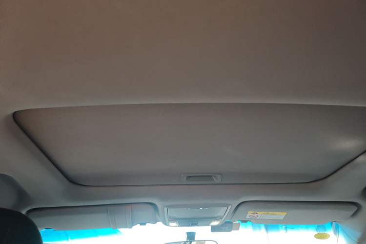 Used Honda Accord 2016 2.0L Comfort Edition Headliner