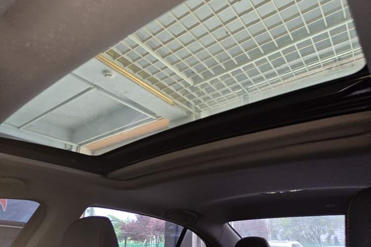 Used Honda Accord 2016 2.0L Comfort Edition Headliner