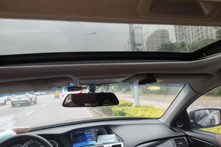 Used Honda Accord 2016 2.0L Comfort Edition Headliner