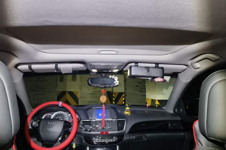 Used Honda Accord 2016 2.0L Elite Edition Headliner