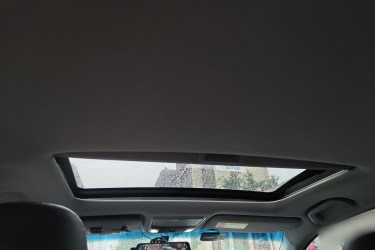 Used Honda Accord 2016 2.0L Comfort Edition Headliner