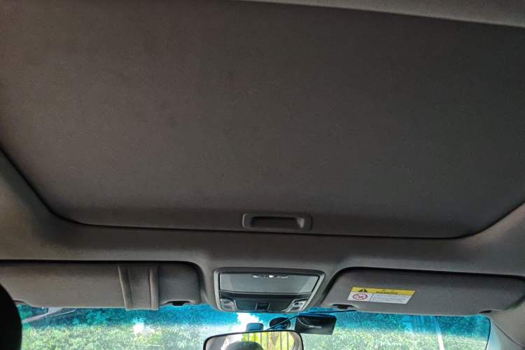 Used Honda Accord 2016 2.4L Comfort Edition Headliner