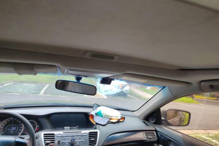 Used Honda Accord 2016 2.0L Comfort Edition Headliner