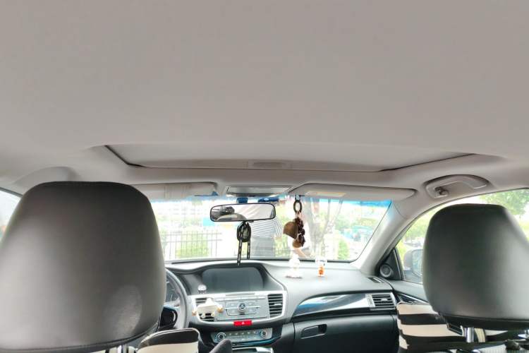 Used Honda Accord 2016 2.0L Comfort Edition Headliner