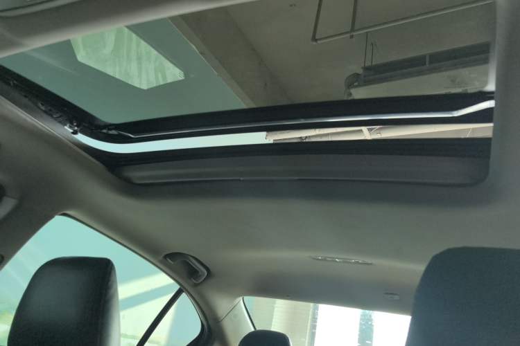 Used Honda Accord 2016 2.0L Comfort Edition Headliner