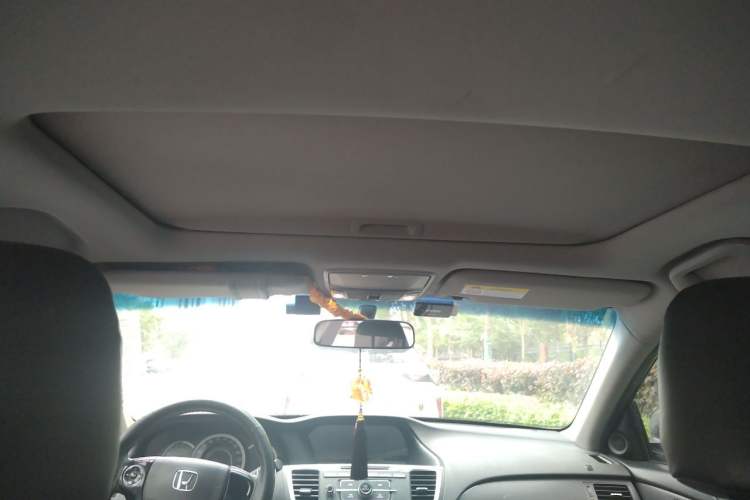 Used Honda Accord 2016 2.0L Comfort Edition Headliner