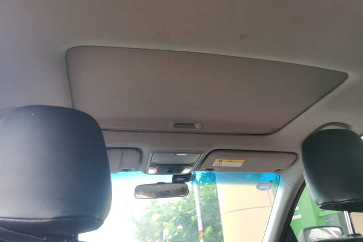 Used Honda Accord 2016 2.0L Comfort Edition Headliner