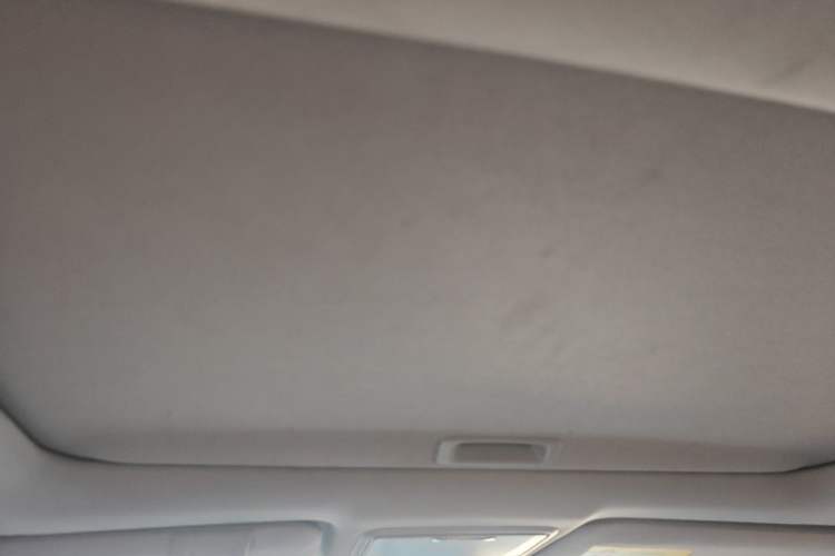 Used Honda Accord 2016 2.0L Comfort Edition Headliner