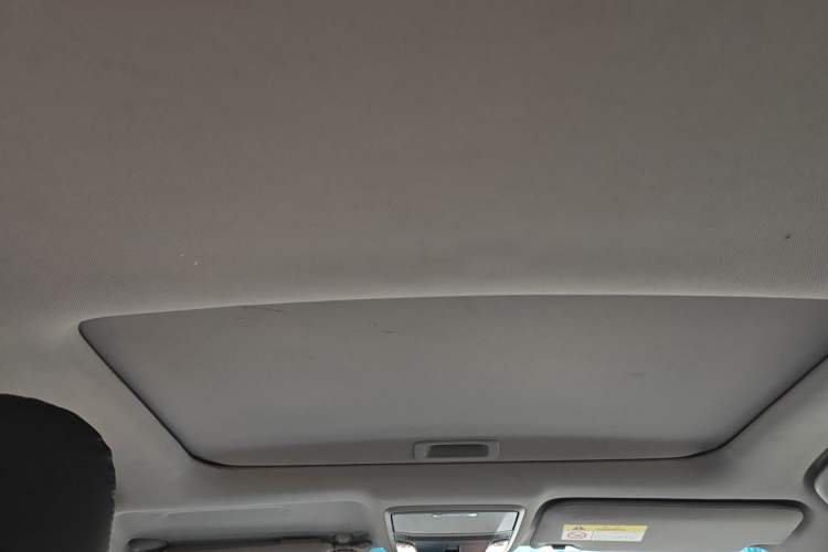Used Honda Accord 2016 2.0L Comfort Edition Headliner