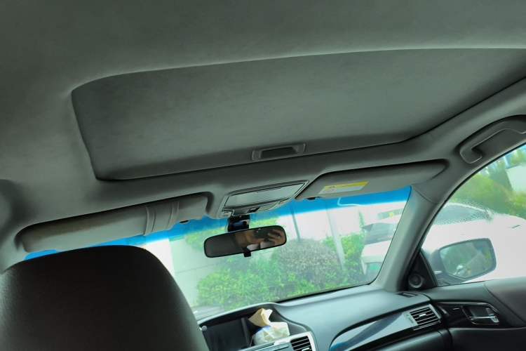 Used Honda Accord 2016 2.0L Comfort Edition Headliner