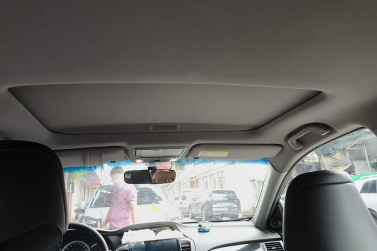 Used Honda Accord 2016 2.0L Elite Edition Headliner