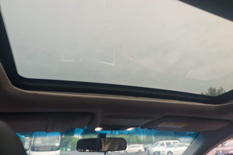 Used Honda Accord 2016 2.0L Comfort Edition Headliner