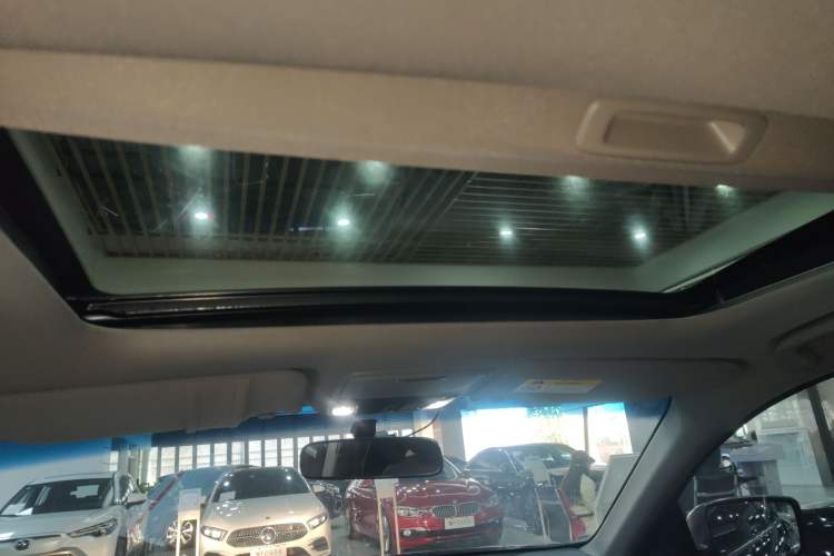 Used Honda Accord 2016 2.0L Comfort Edition Headliner