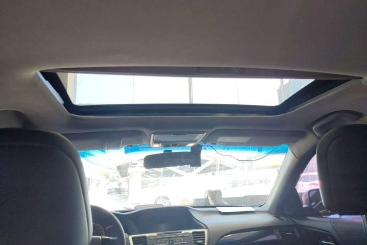 Used Honda Accord 2016 2.0L Elite Edition Headliner