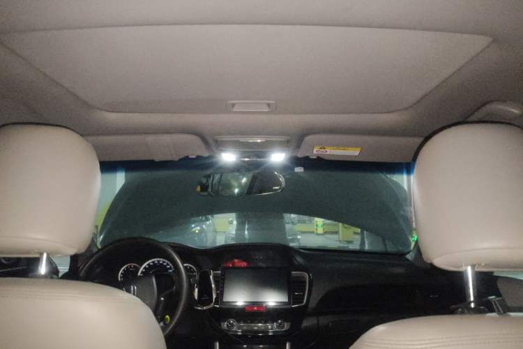Used Honda Accord 2016 2.0L Comfort Edition Headliner