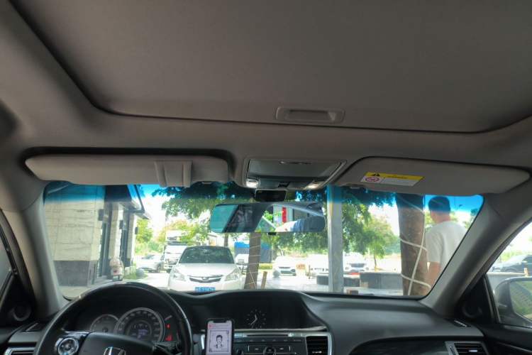 Used Honda Accord 2016 2.0L Elite Edition Headliner