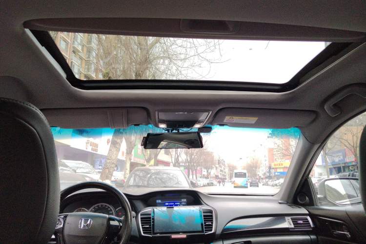 Used Honda Accord 2016 2.0L Comfort Edition Headliner