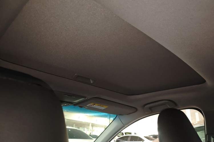 Used Honda Accord 2016 2.0L Comfort Edition Headliner